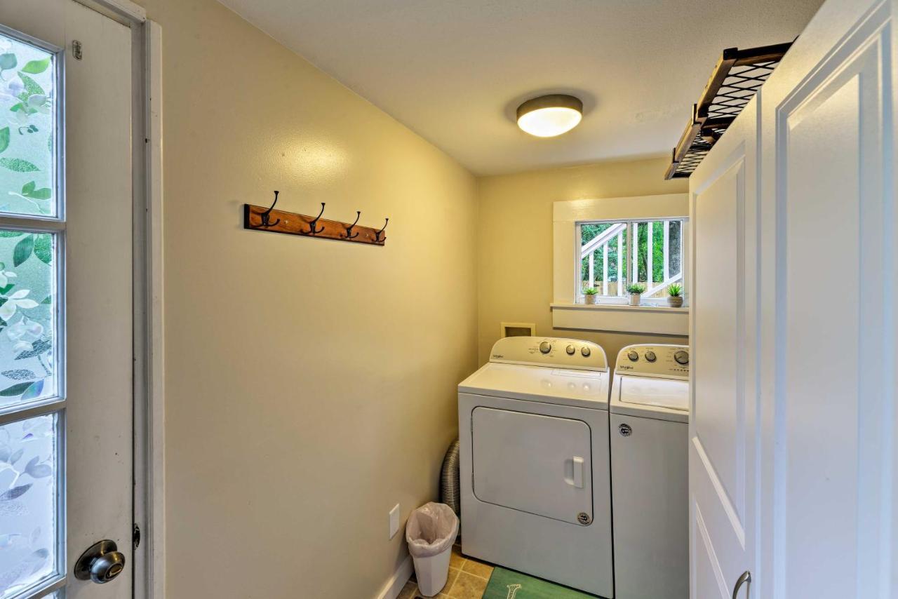 New Bern Home With Yard, Grill And Walkable Location Eksteriør bilde